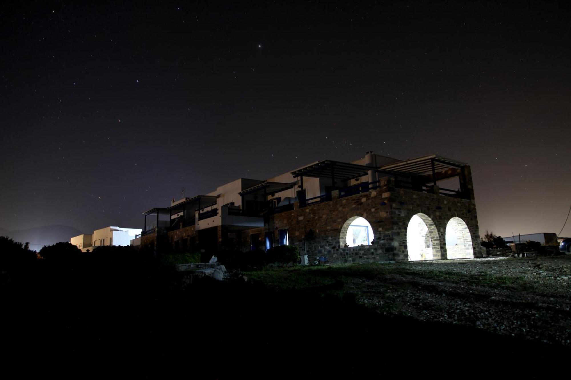 Апартаменты Aura Paros Логарас Экстерьер фото